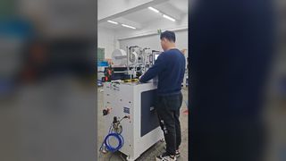 Halbautomatische Buchblock-Kopf- und Endband-Fixiermaschine1