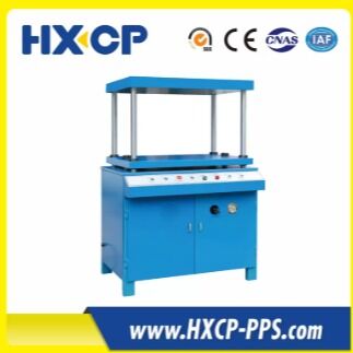 Die Zweipressmaschine HXSXP750 wurde für das Pressen von Hardcover-Buchblöcken und Schulheften in Hardcover-Produktionslinien entwickelt