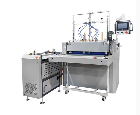 HXSCM Semi Auto Hardcover Case Making Machine ermöglicht es einem Bediener, Hardcover-Fächer zu produzieren, Ringbindungen, Fotoalben und Menücover