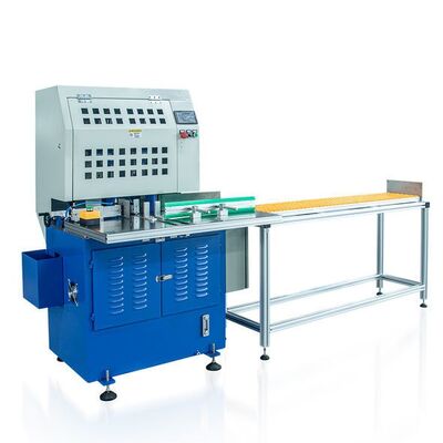 Automatischer Doppelkopf-Hydraulischer Runden-Eckschneider mit automatischem Füttern und Sammeln